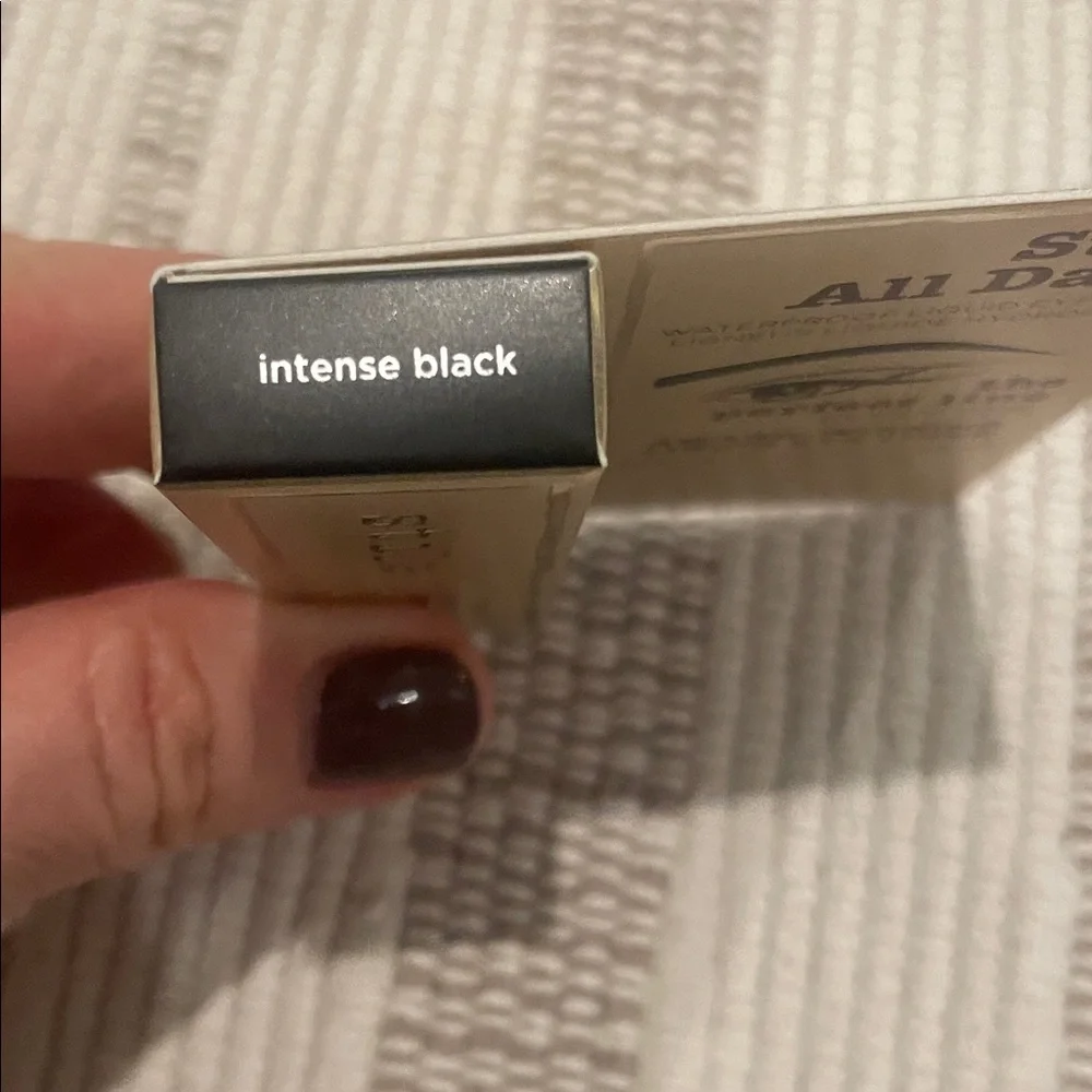 FREE in bundle Stila Liquid Eyeliner - Classic Black Waterproof NWT sealed
